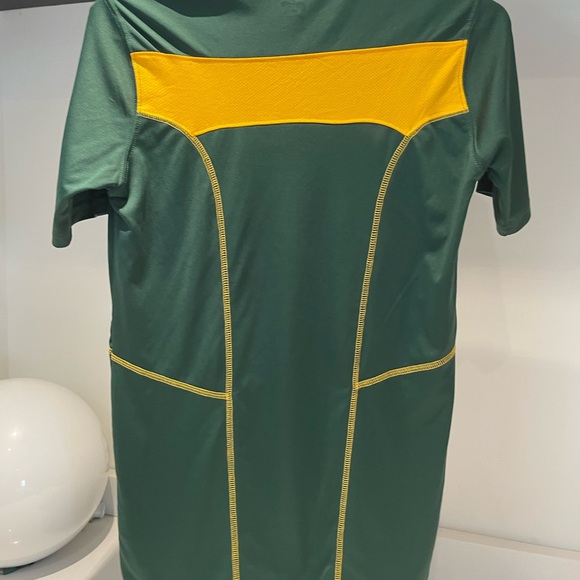 North Dakota State NDSU Bison Dri fit T-shirt men’s small - Picture 3 of 8